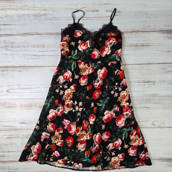 foxiedox Dresses & Skirts - Foxiedox Floral Spaghetti Strap Midi Party Dress sz XL